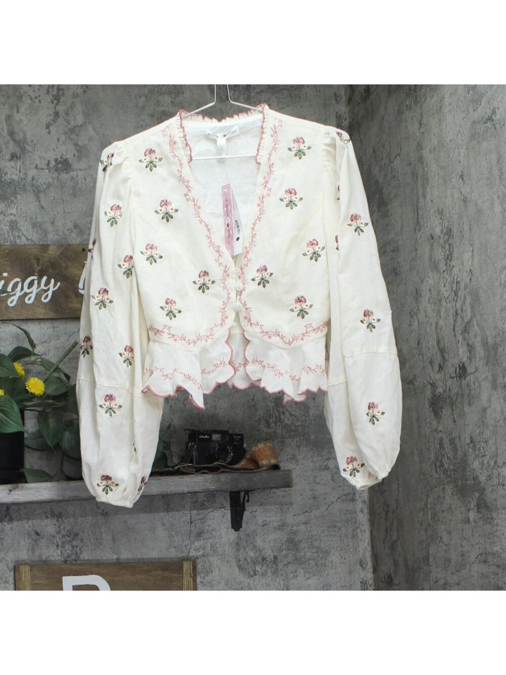 Aqua x Agua Bendita Womens Button Front Floral Embroidered Top Ivory Multi S